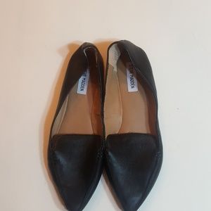 Women's leather flat shoes black